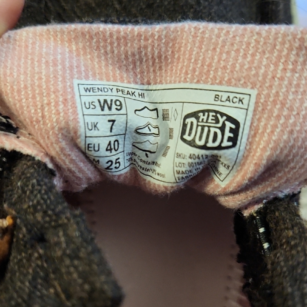 Hey Dude Wendy Peak Hi Platform Shoe. Womens 9. - Picture 2 of 10